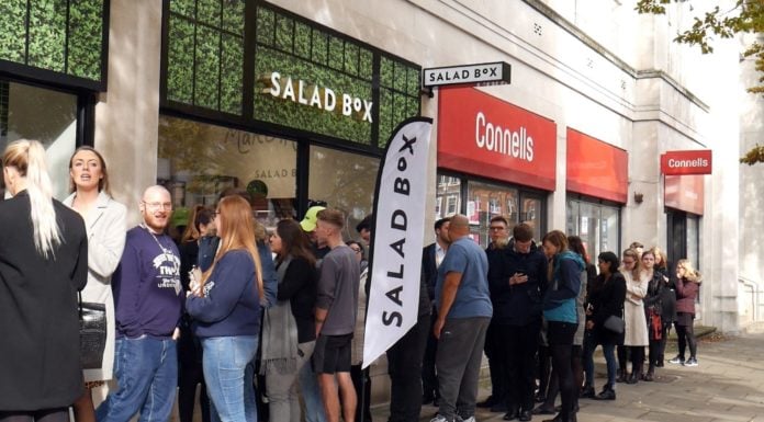 salad box opening