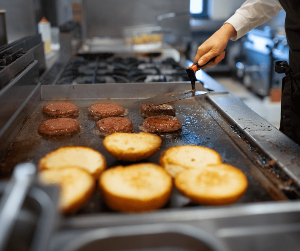 Frying Burgers | Franchise Local