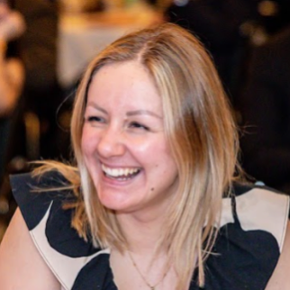 Hanna, Franchise Success Manager