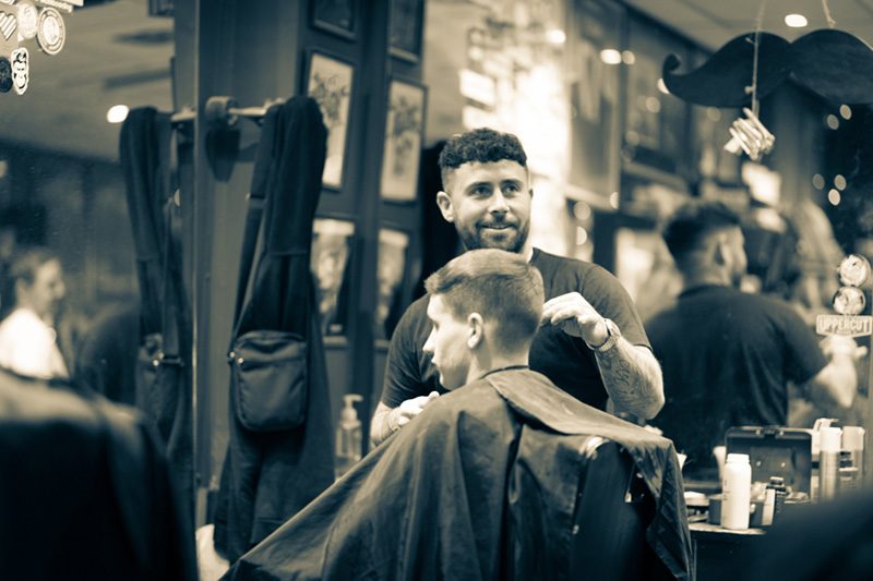 Headcase Barbers franchise